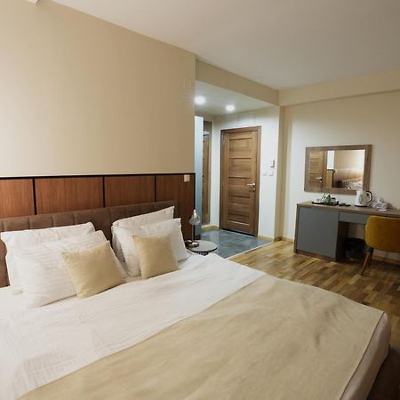 Kočani Hotel City In מראה חיצוני תמונה