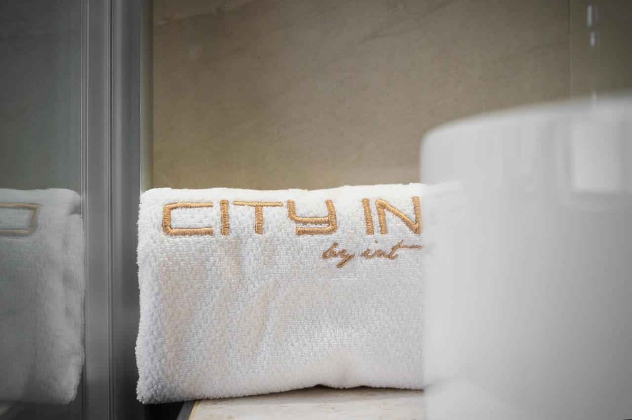 Kočani Hotel City In מראה חיצוני תמונה