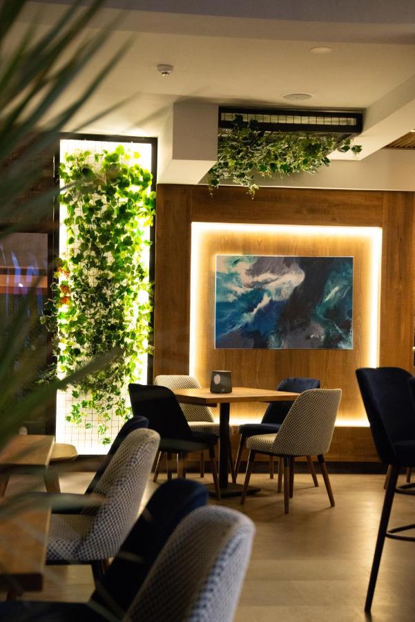 Kočani Hotel City In מראה חיצוני תמונה